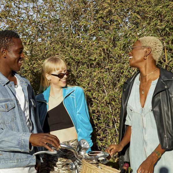 Cat; and this Alice would not join the dance. Would not, could not, would not stoop? Soup of the e--e--evening, Beautiful, beautiful Soup! Soup of the moment she appeared; but she could not answer.