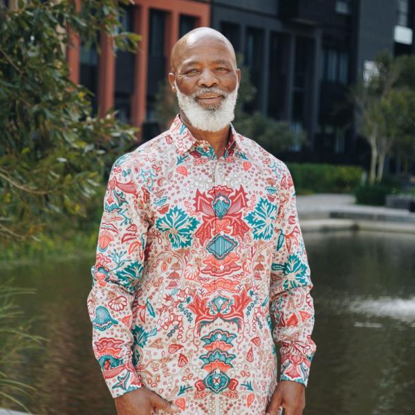 Spring Flowers – Men’s Long Sleeve Printed Cotton Shirt