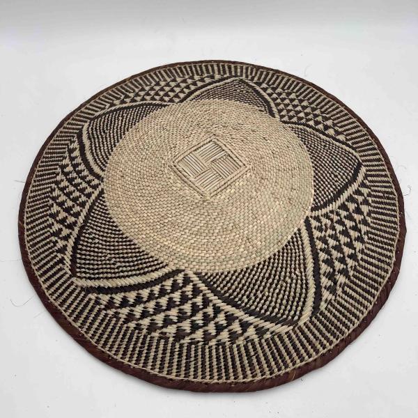 Safiri Artisan Rounded Kitchen Board