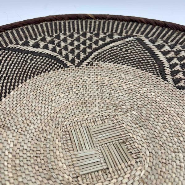 Safiri Artisan Rounded Kitchen Board