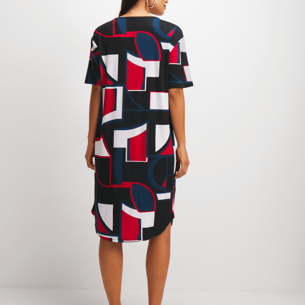 Women's Black Geo Print T-Shirt Dress