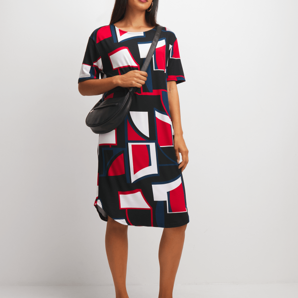 Women's Black Geo Print T-Shirt Dress
