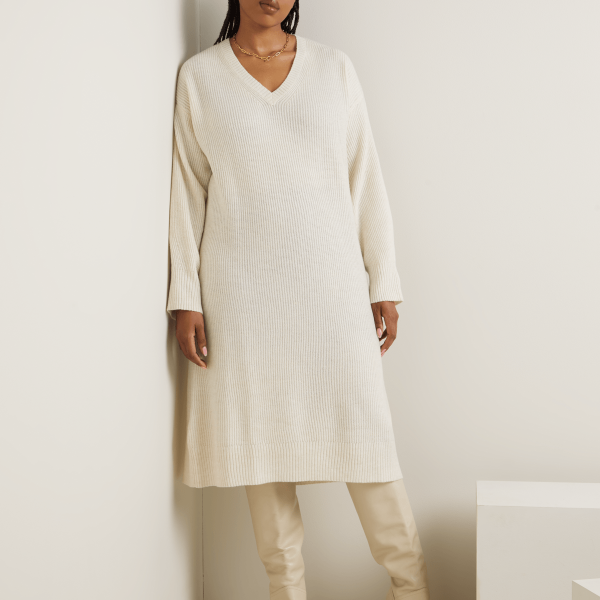 Women's Iconography V-neck Knitwear Dress – Effortlessly Elegant